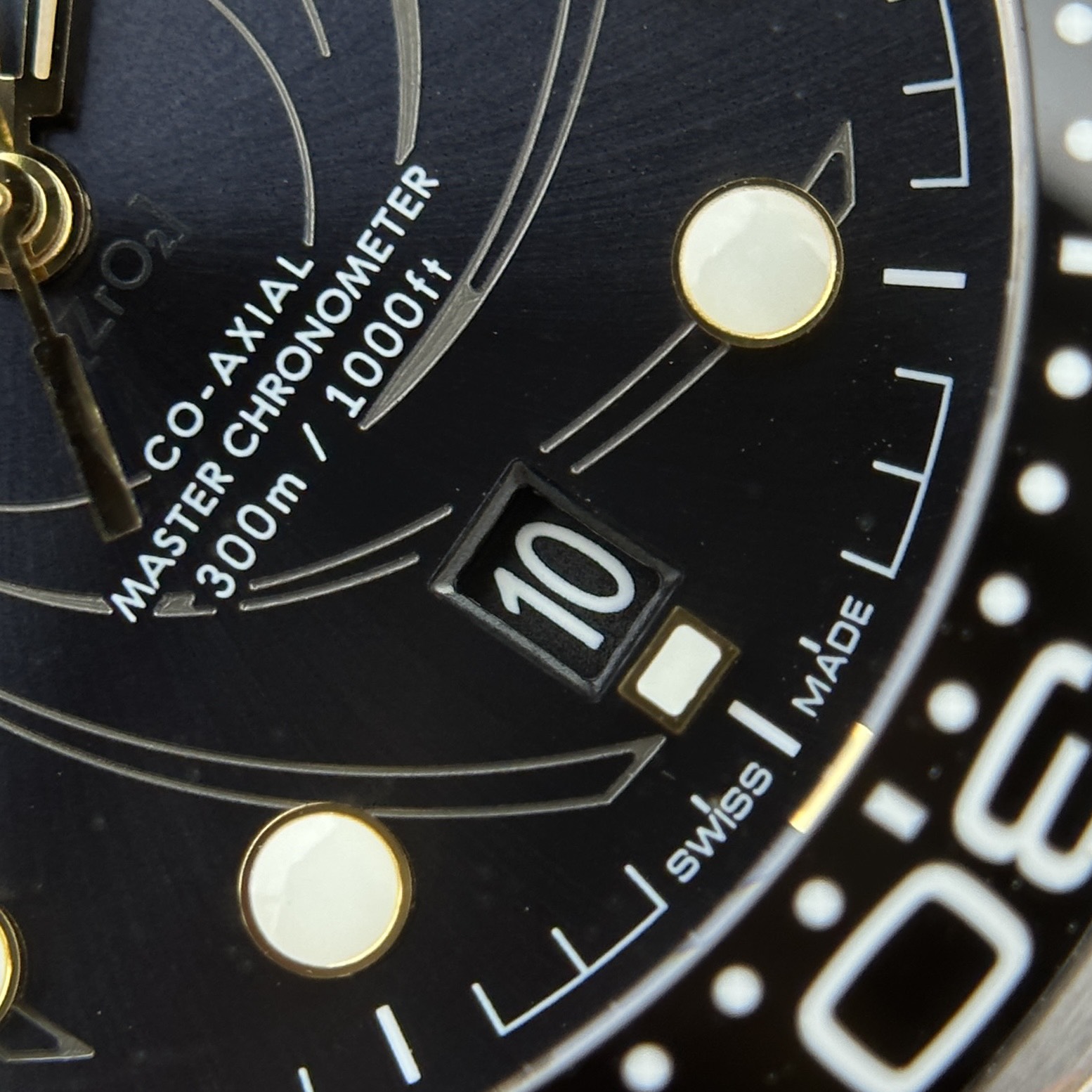 Omega Replica 1:1 Watch Seamaster James Bond 007  VS Factory 42mm