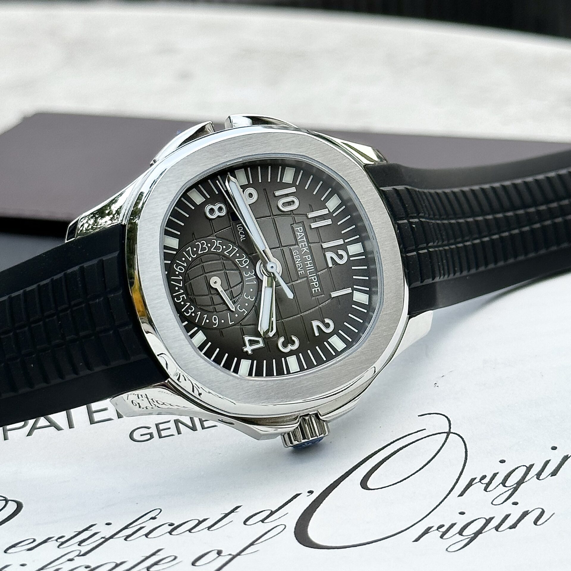 Patek Philippe Aquanaut 5164A Best Replica Watch Gray Dial ZF Factory 40.8mm