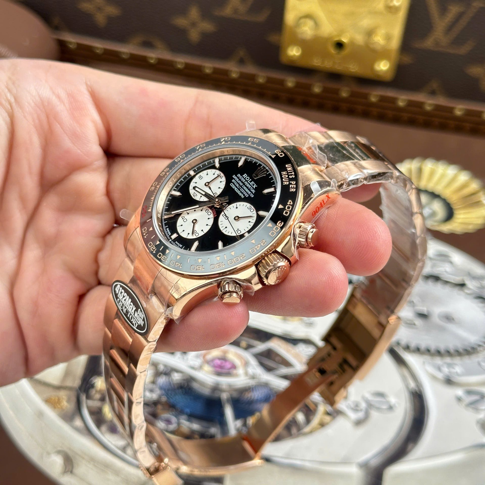 Rolex Cosmograph Daytona Le Mans 126525LN Knock Off Watches Weight 173 Grams QF Factory 40mm