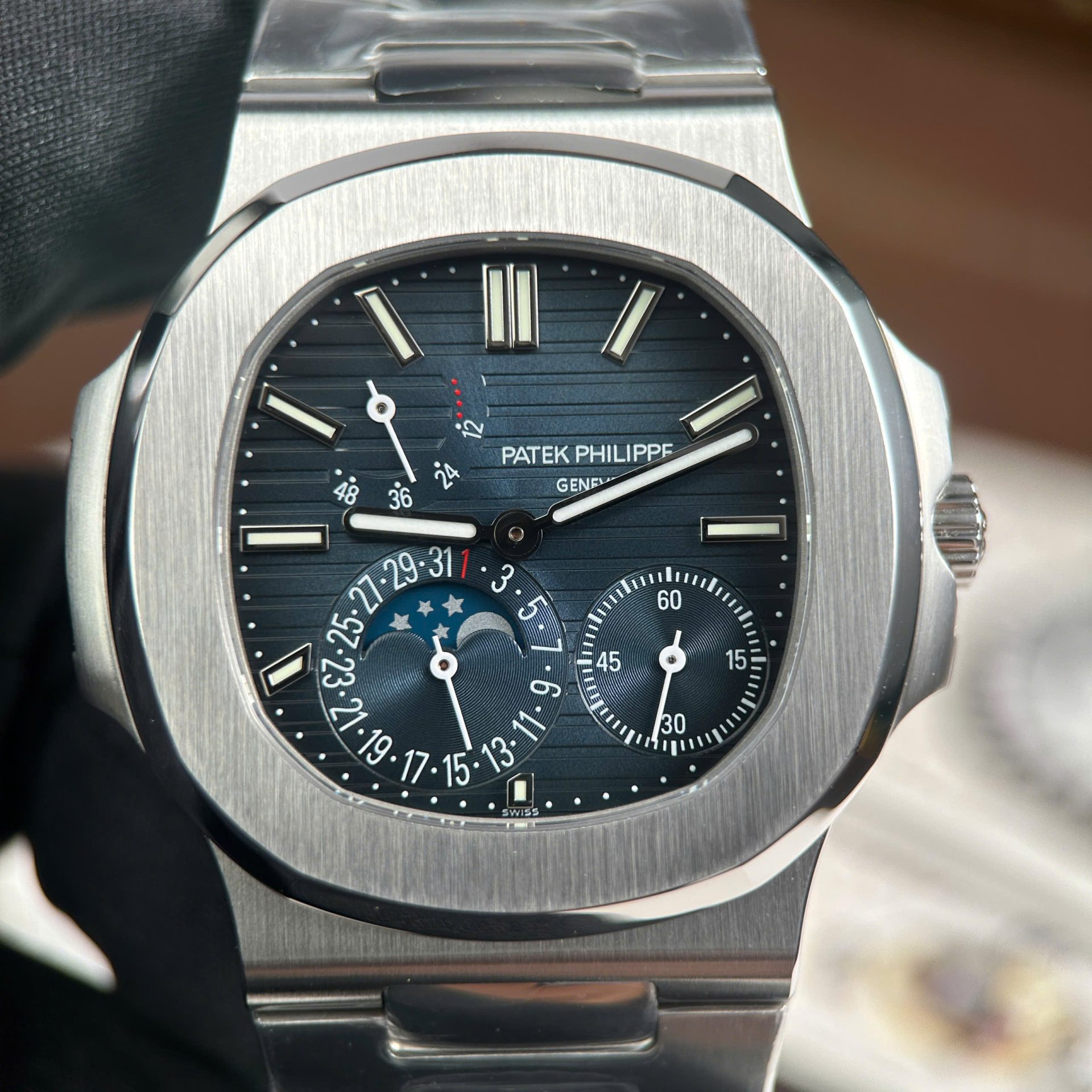 Patek Philippe Nautilus 5712 Replica Watches Blue Dial Metal Wire PPF Factory Version 3 40mm