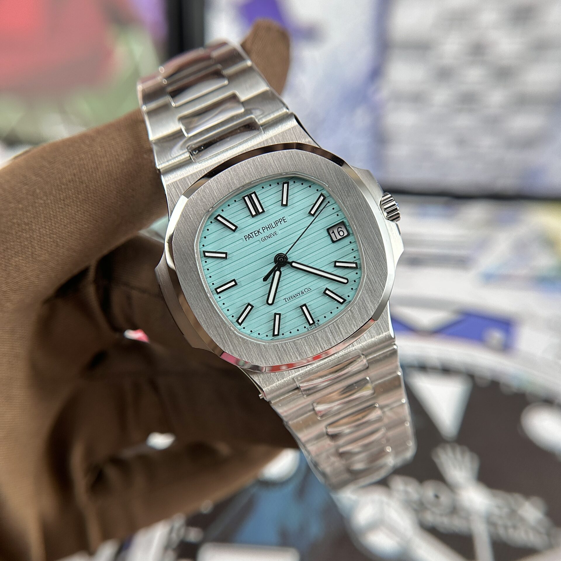 Patek Philippe Nautilus 5711 Tiffany   Co Factory 3K Replica 1:1 Watch 40mm