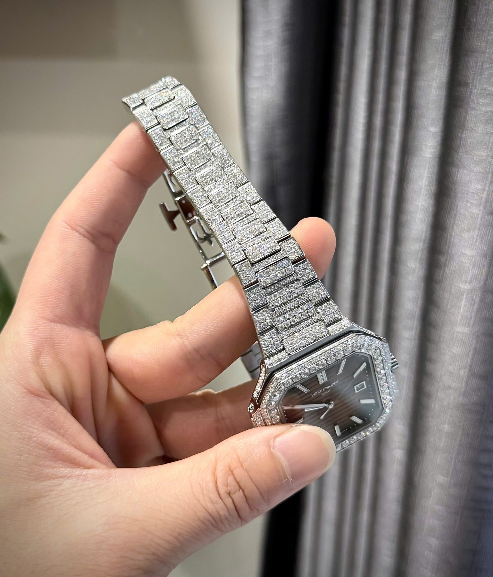 Patek Philippe Cubitus 5821 Dial Brown Custom Full Diamonds Moissanite Hong Kong 45mm