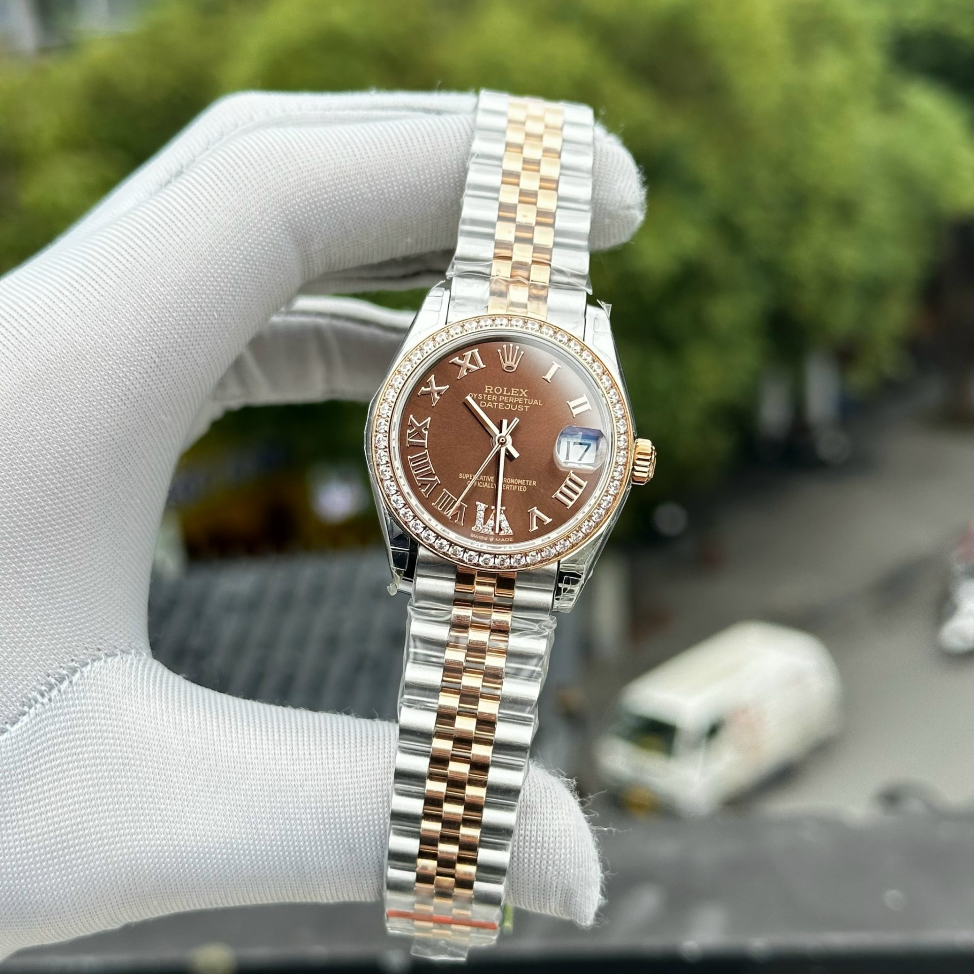 Rolex Replica 11 Watch DateJust Women s With Stone Benzene Jubilee Strap 31mm