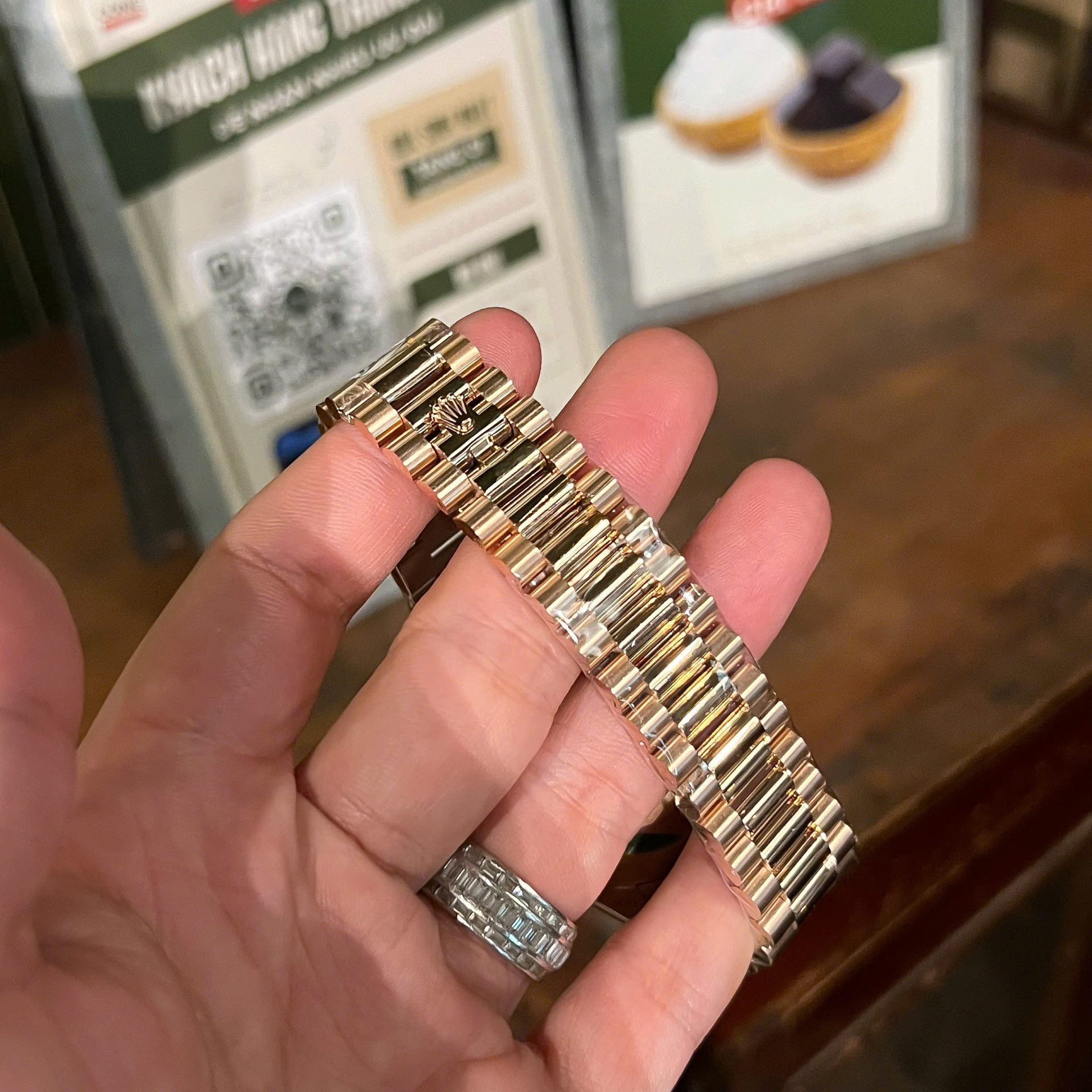 Rolex Day-Date 228235 Best Replica Watch Dial Chocolate Weight 186 Gram QF Factory 40mm