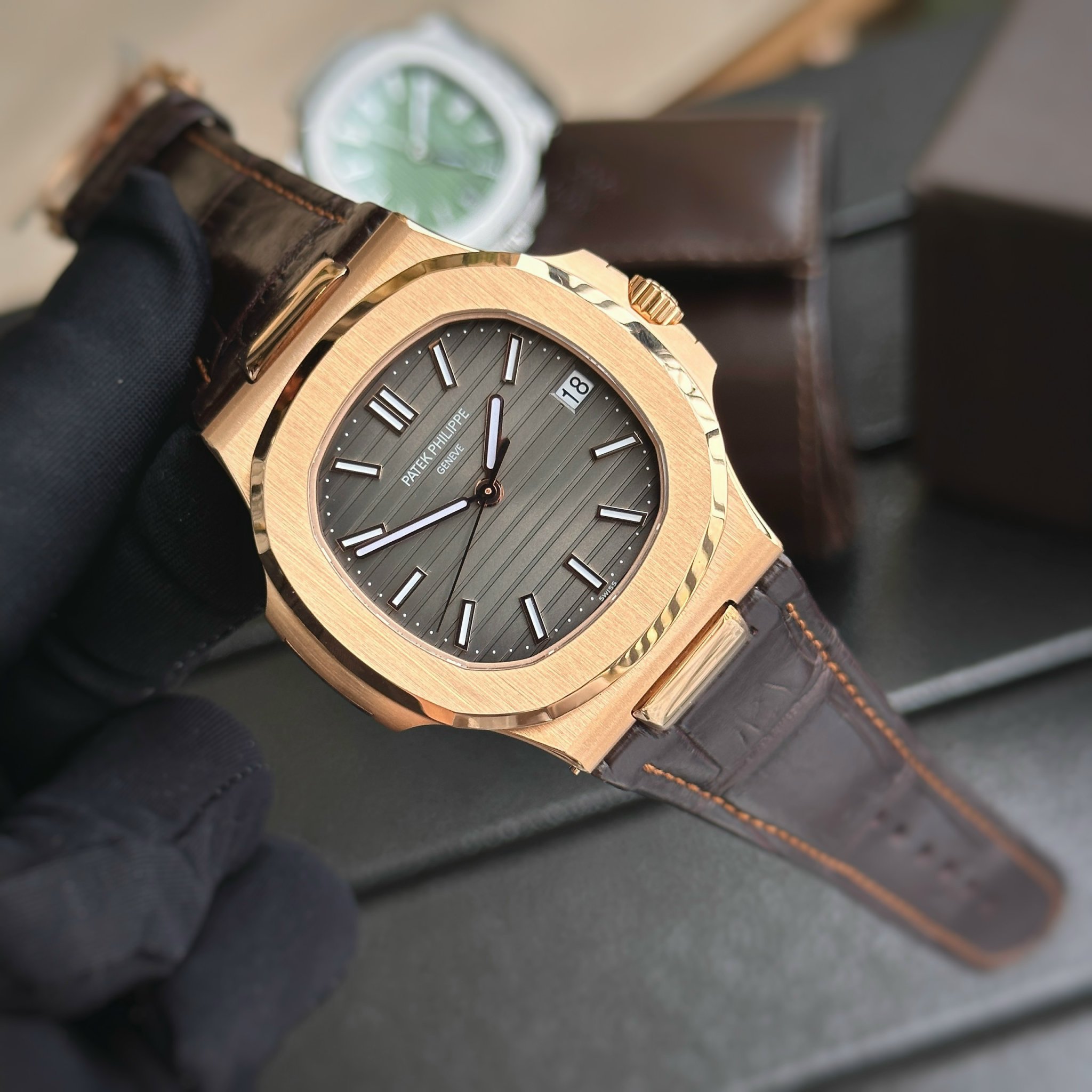 Patek Philippe Nautilus 5711 Rose Gold Grey Dial Replica 1:1 Watch Factory 3K 40mm
