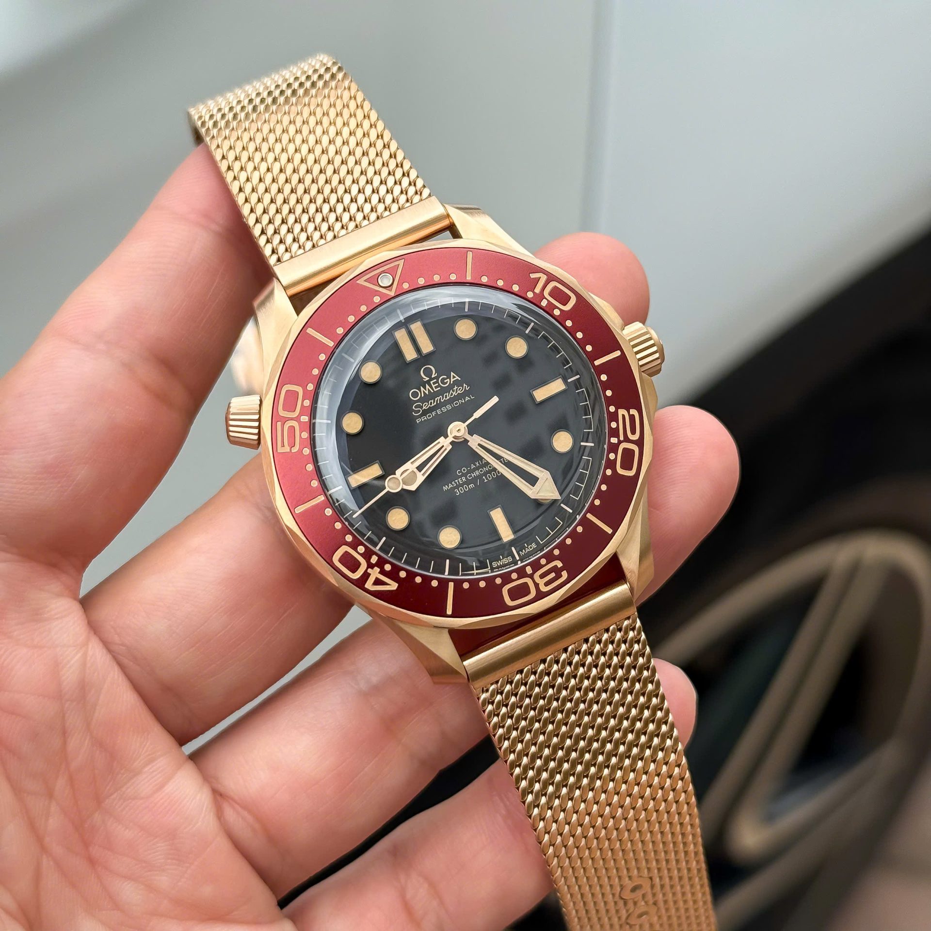 Omega Replica 11 Watch Seamaster Diver 300M Bronze Gold VS Factory 42mm
