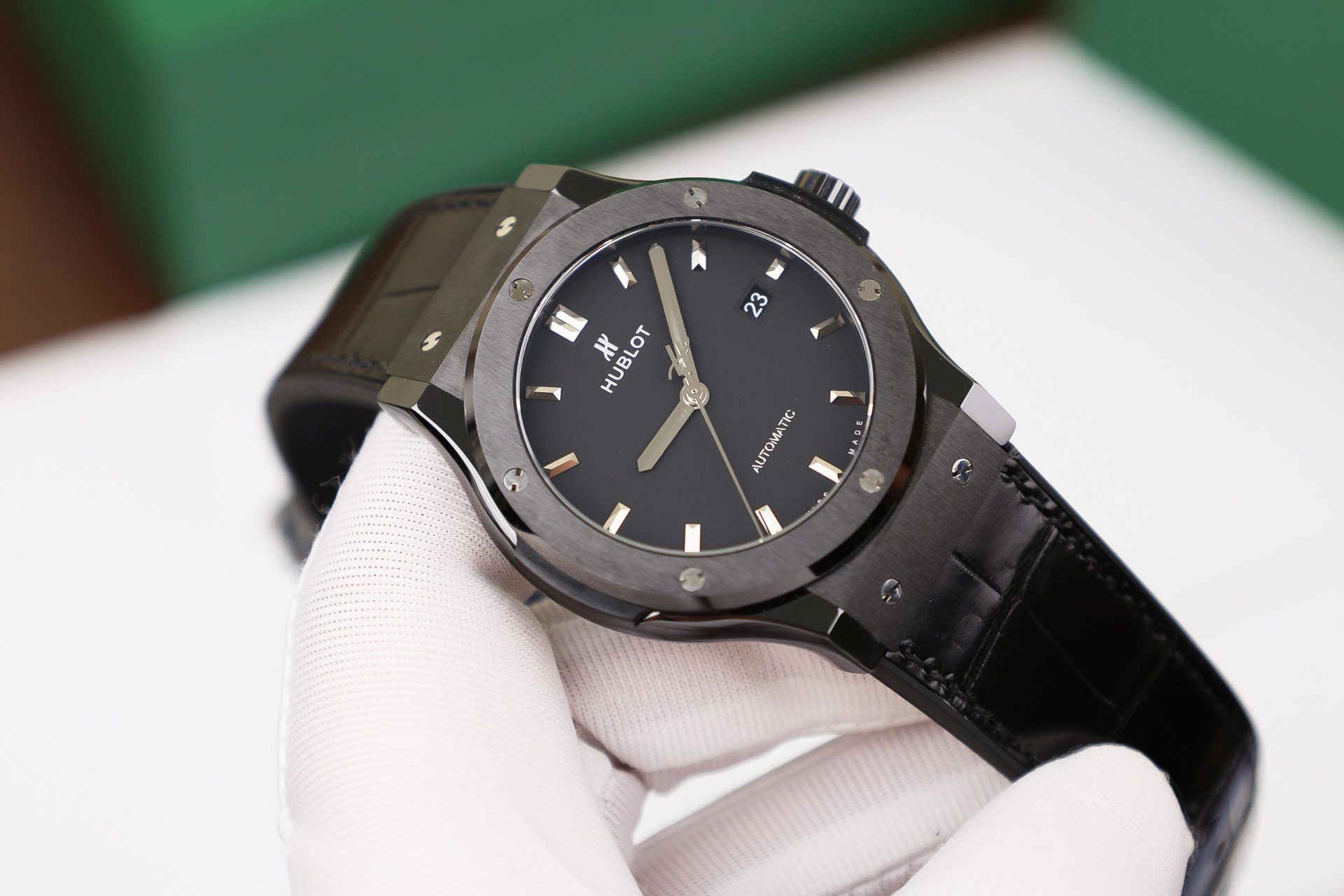 Hublot Replica 1:1 Watch Classic Fusion Black Ceramic SW300 Movement 42mm