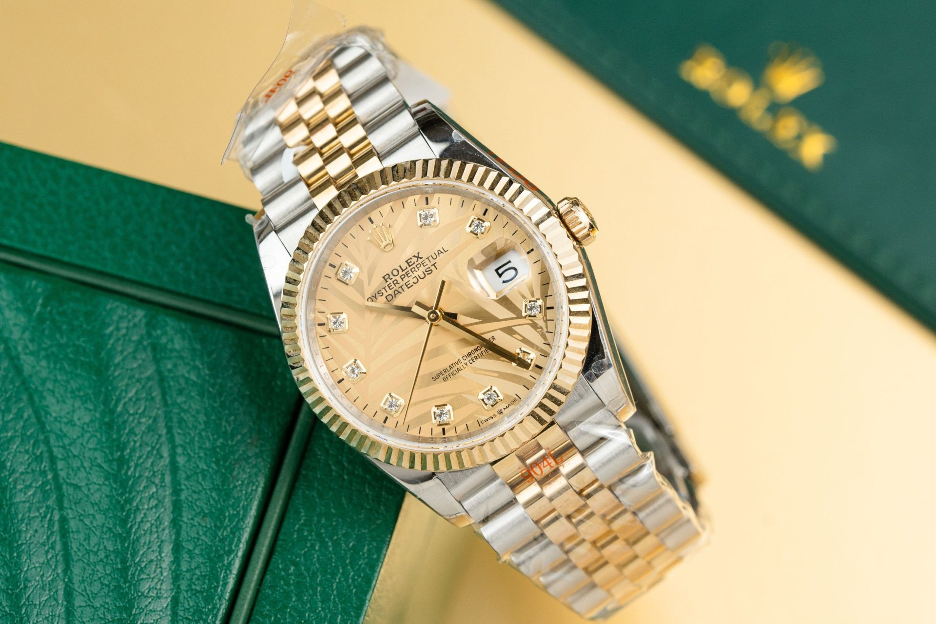 Rolex Replica 1:1 Watch DateJust 126233 Gold Wrapped Dial Stone GM Factory 36mm