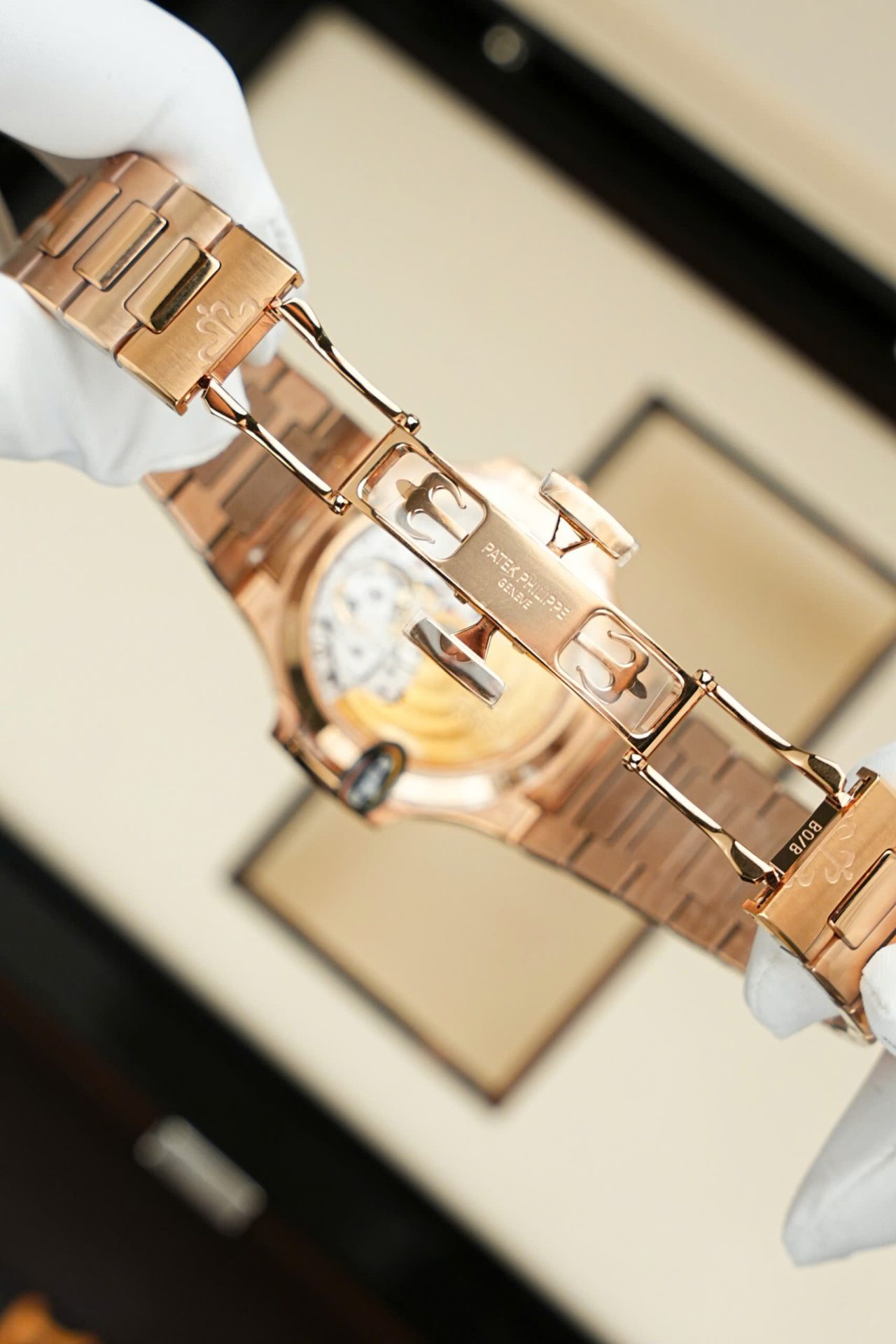 Patek Philippe Nautilus 7118 Replica Watches Rose Gold Swiss Movement 3K Factory 35,2mm