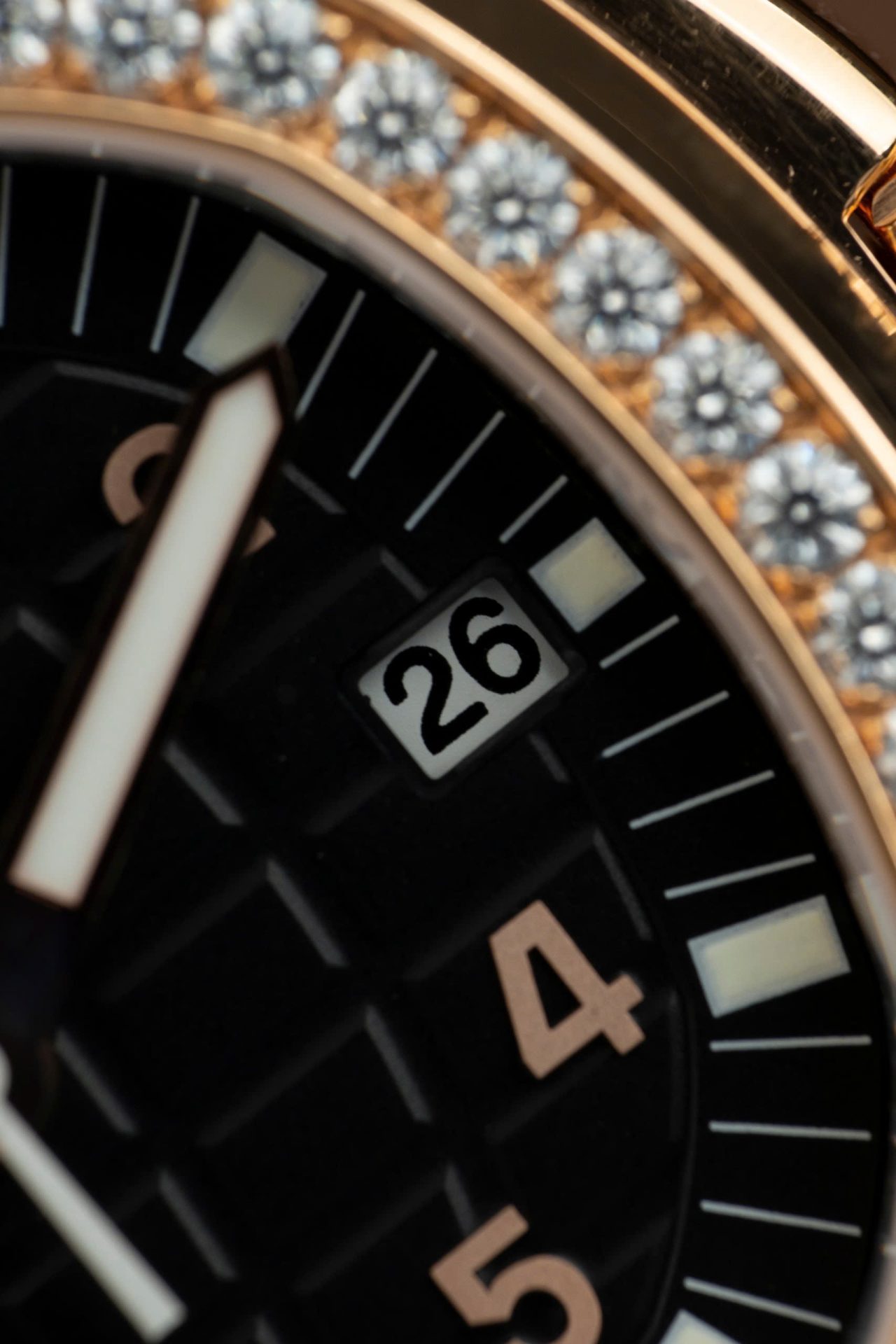 Patek Philippe Aquanaut 5067 Replica Watch Bezel Moissanite Diamonds PPF Factory 35.6mm