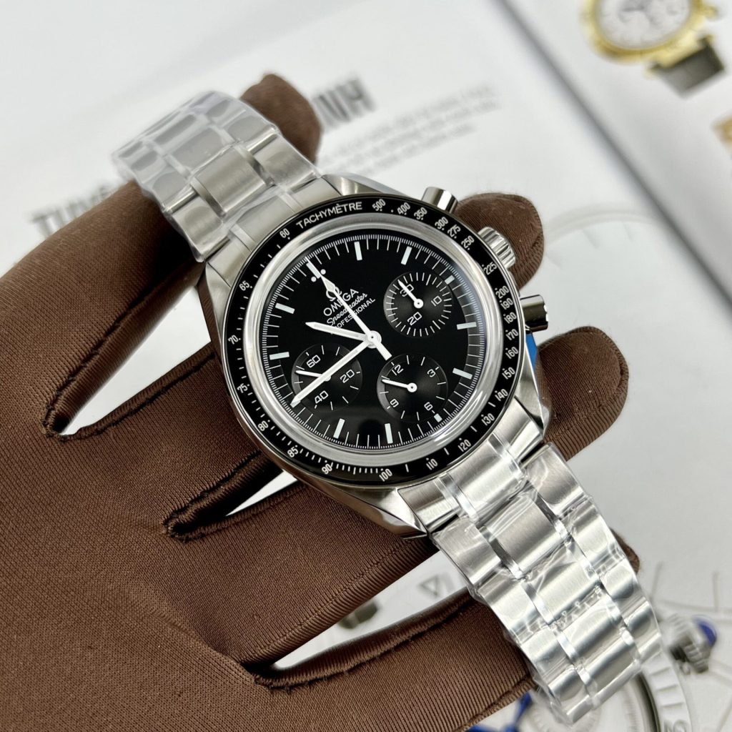 Omega SpeedMaster Moonwatch Chronograph Replica 11 Watches Black Dial 42mm
