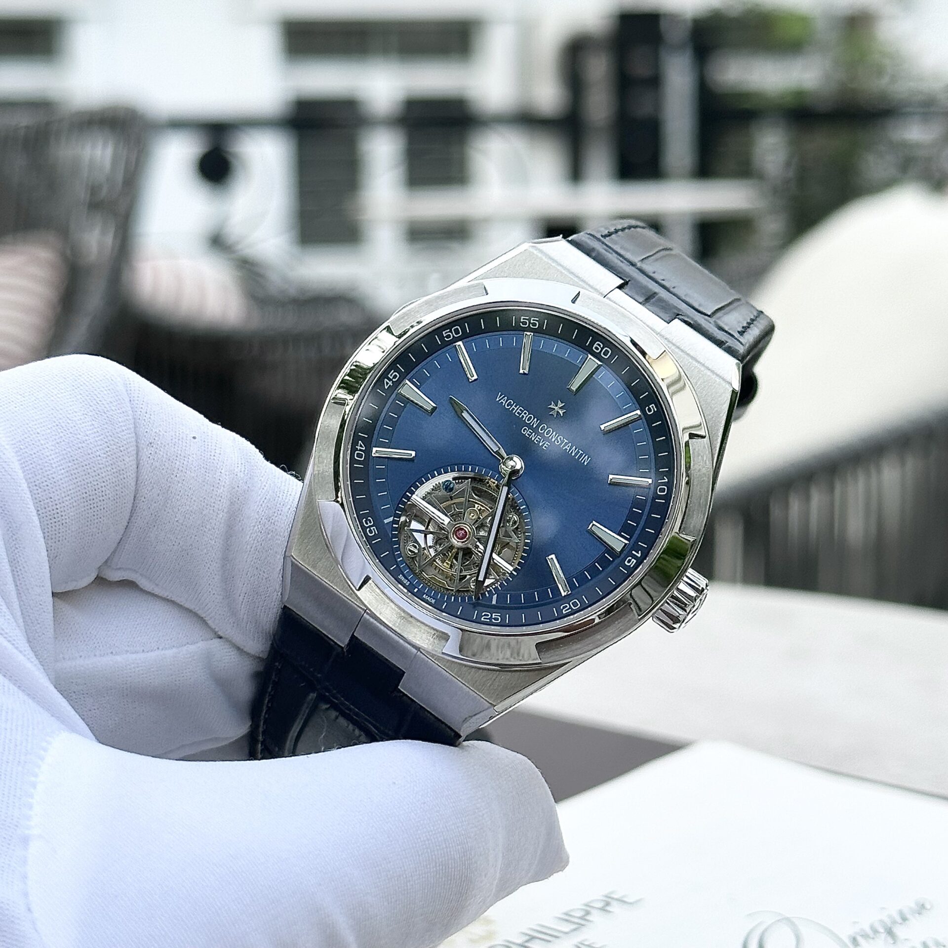 Vacheron Constantin Overseas Best Replica Watch Tourbillon 6000V Leather Strap BBR 42.5mm