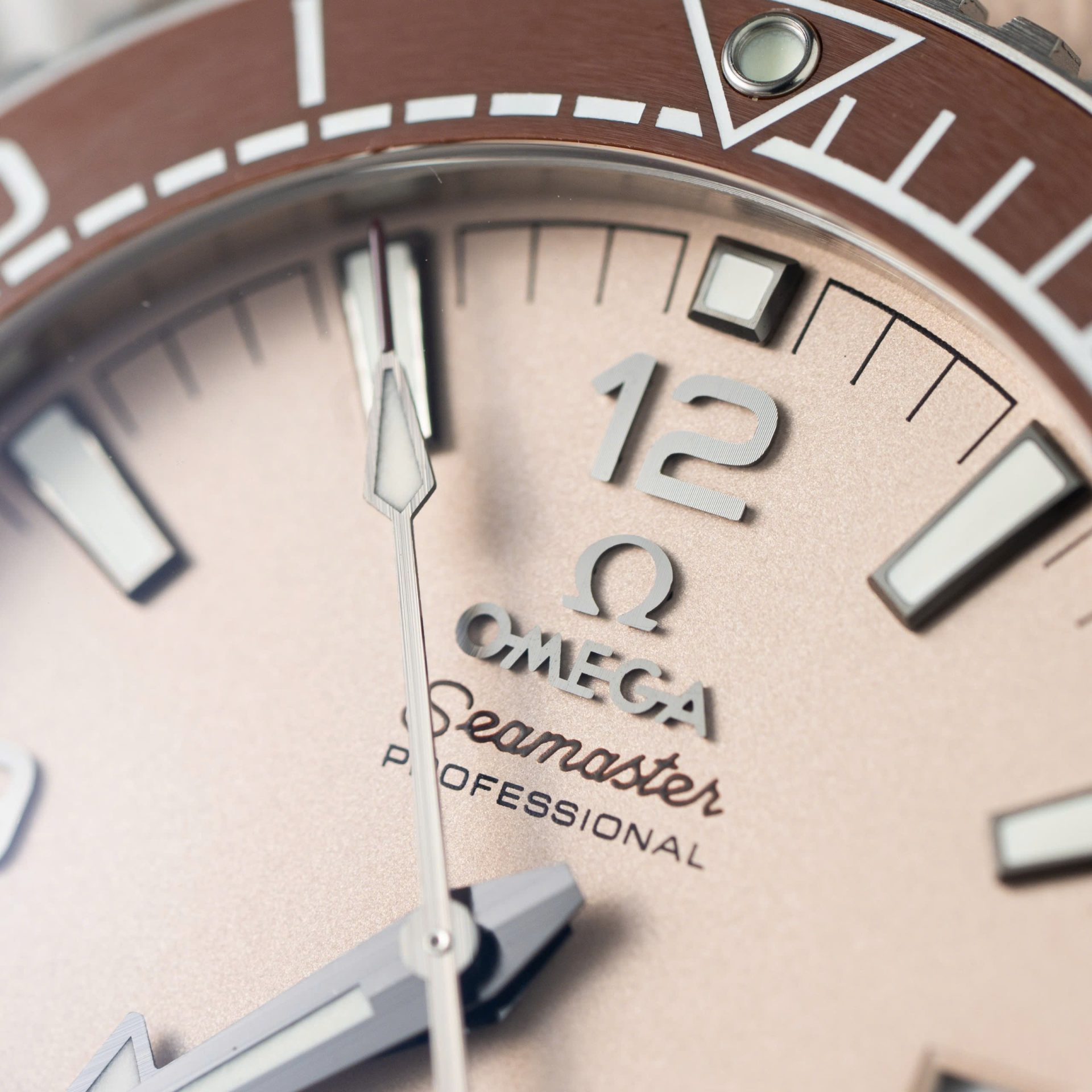 Omega Replica 1:1 Watch Planet Ocean 600M High Quality VS Factory 43.5mm