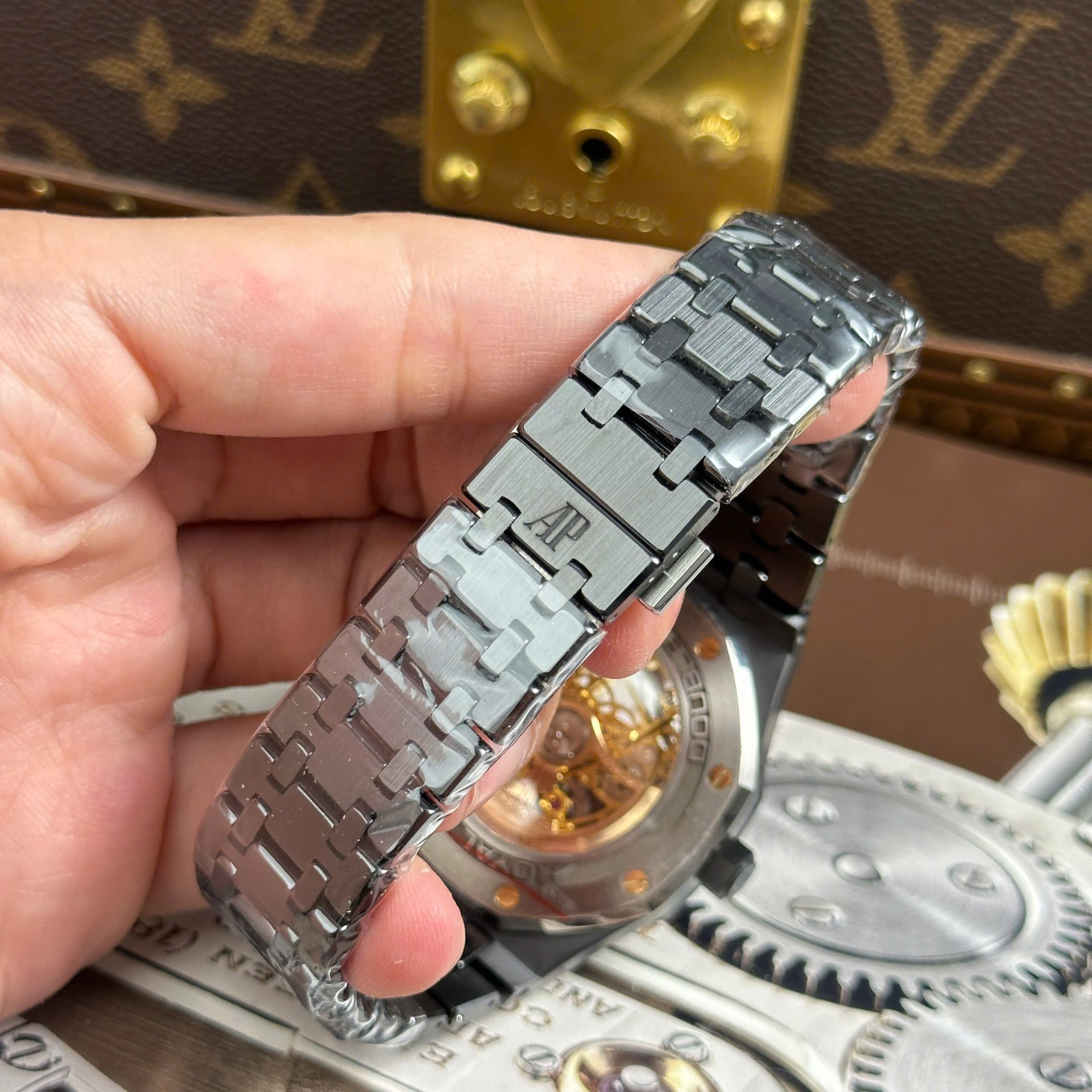Audemars Piguet Royal Oak 15416 Black Ceramic Best Replica Watches Dial Skeleton THB Factory 41mm