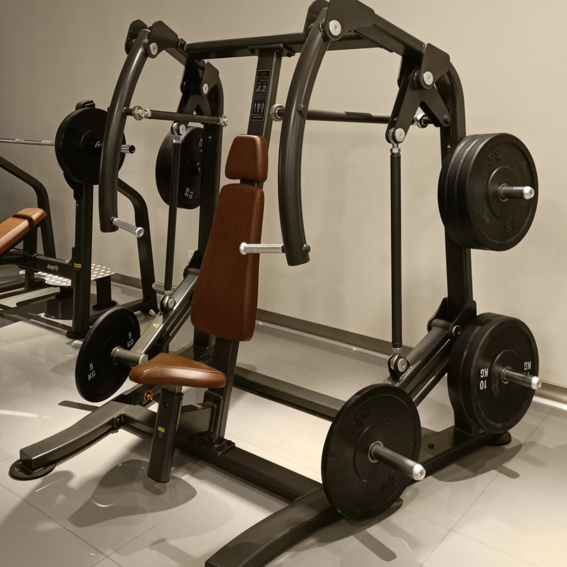 CHEST PRESS PLATE LOADED
