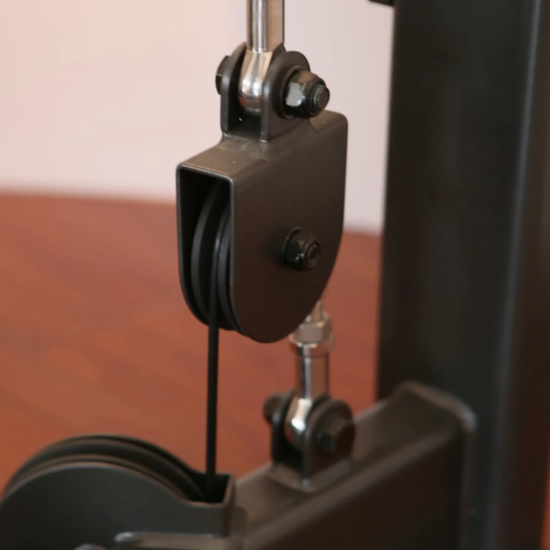 TRICEP DIP PRESS