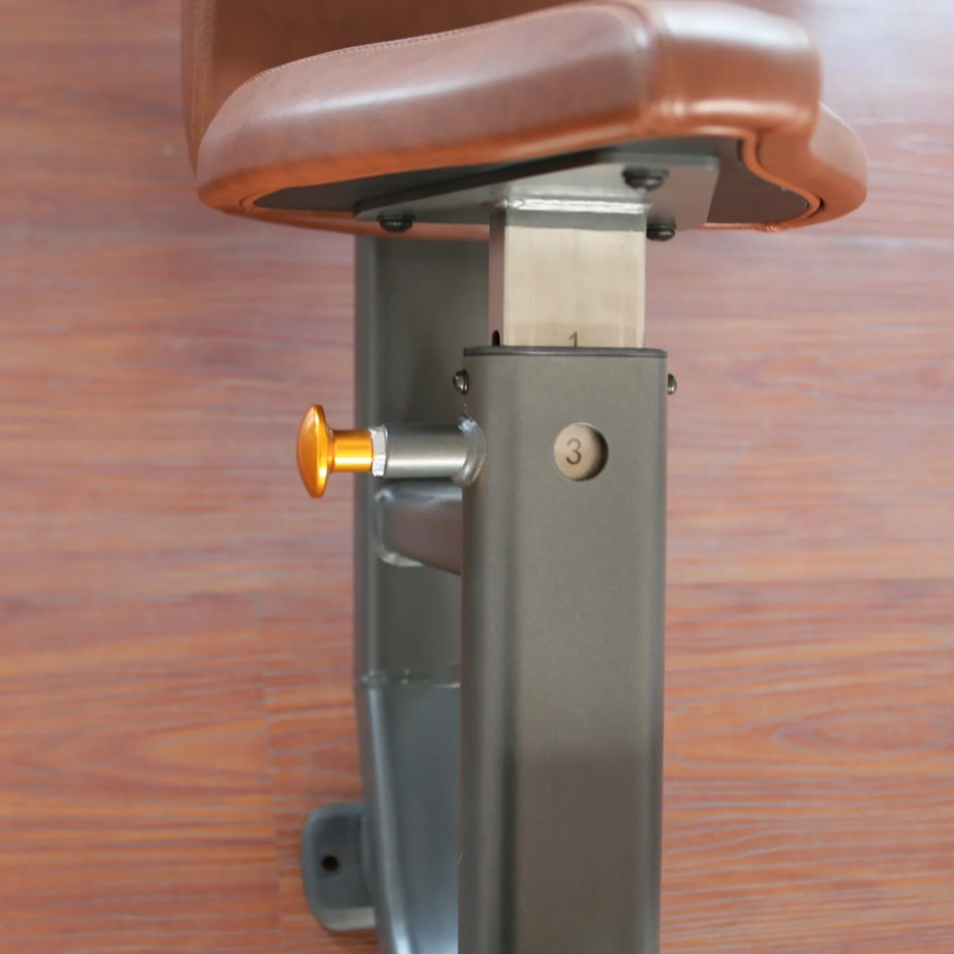 OLYMPIC INCLINE BENCH PRESS