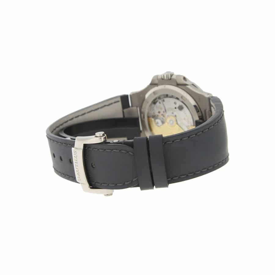 Patek Philippe Nautilus 5711G-001 Replica 40MM