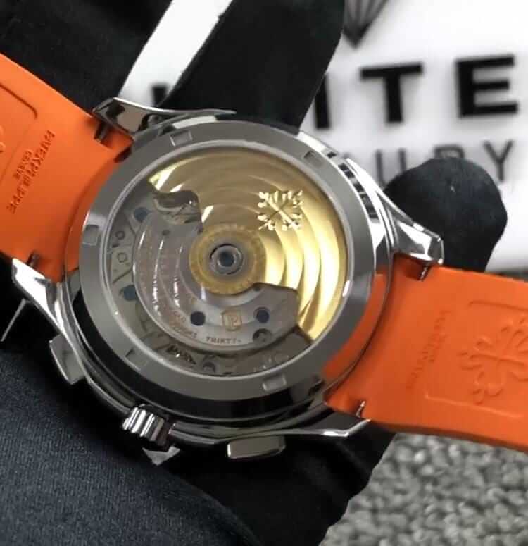 Patek Philippe Chronograph Replica 42.2MM