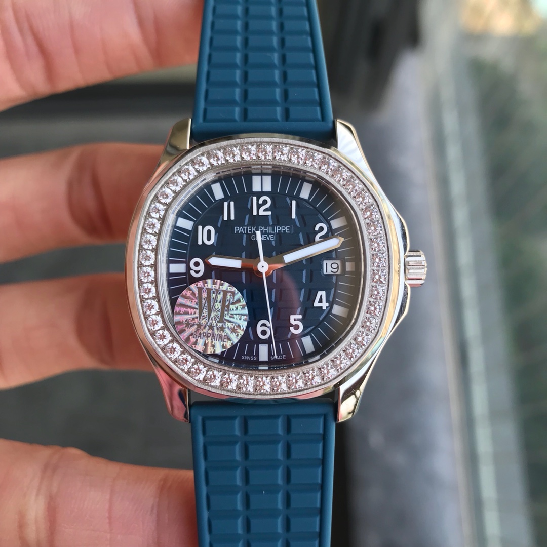 Patek Philippe Aquanaut Luce Blue Ladies' 5067A-025