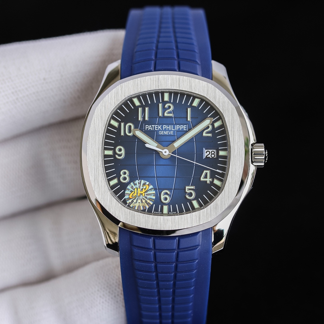 Patek Philippe Aquanaut 42.2mm White Gold Blue Dial 5168G-001