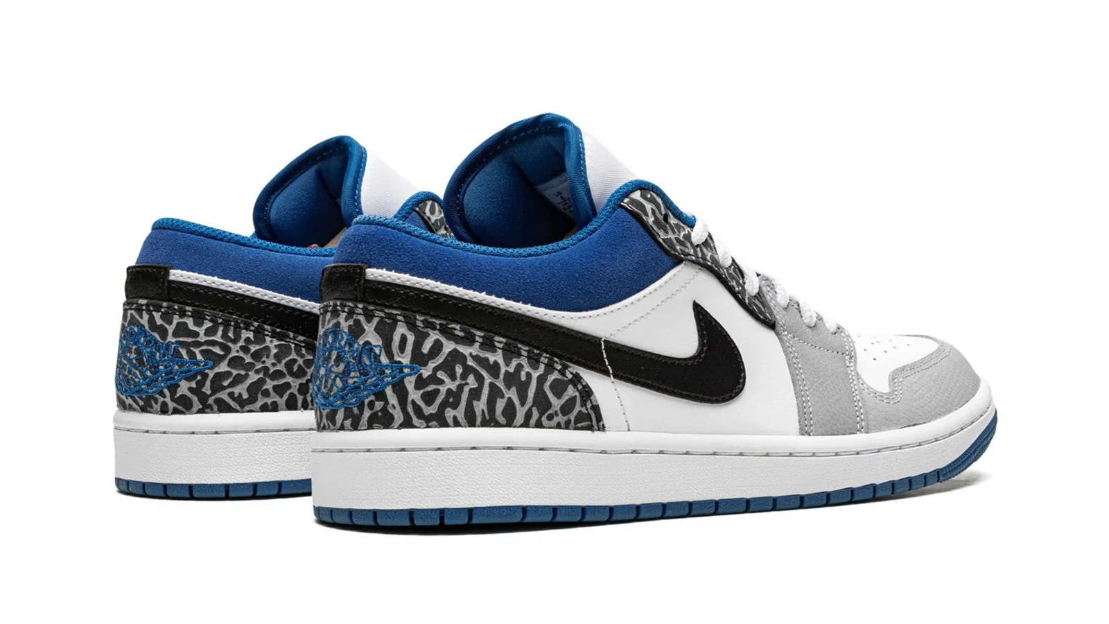 Jordan 1 Low SE