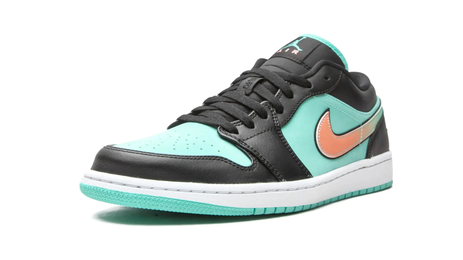 Jordan 1 Low SE