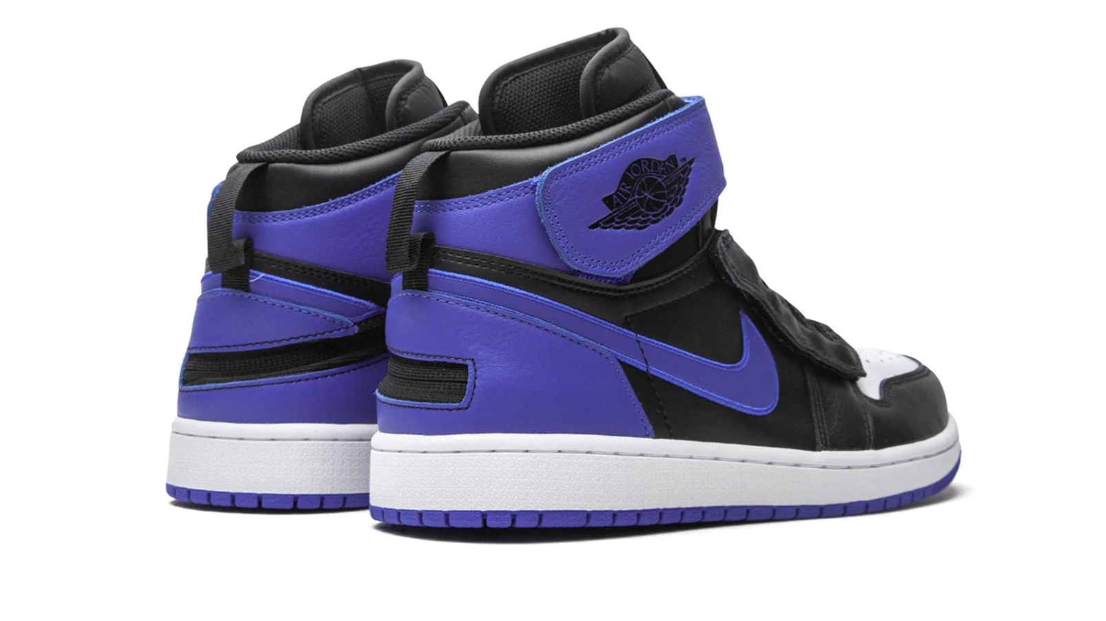 Jordan 1 High FlyEase