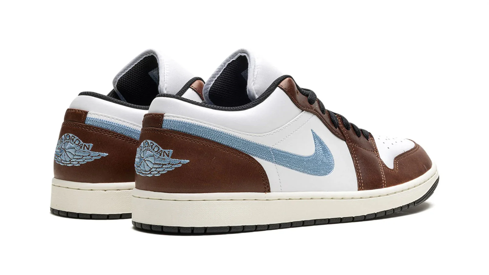 Jordan 1 Low SE