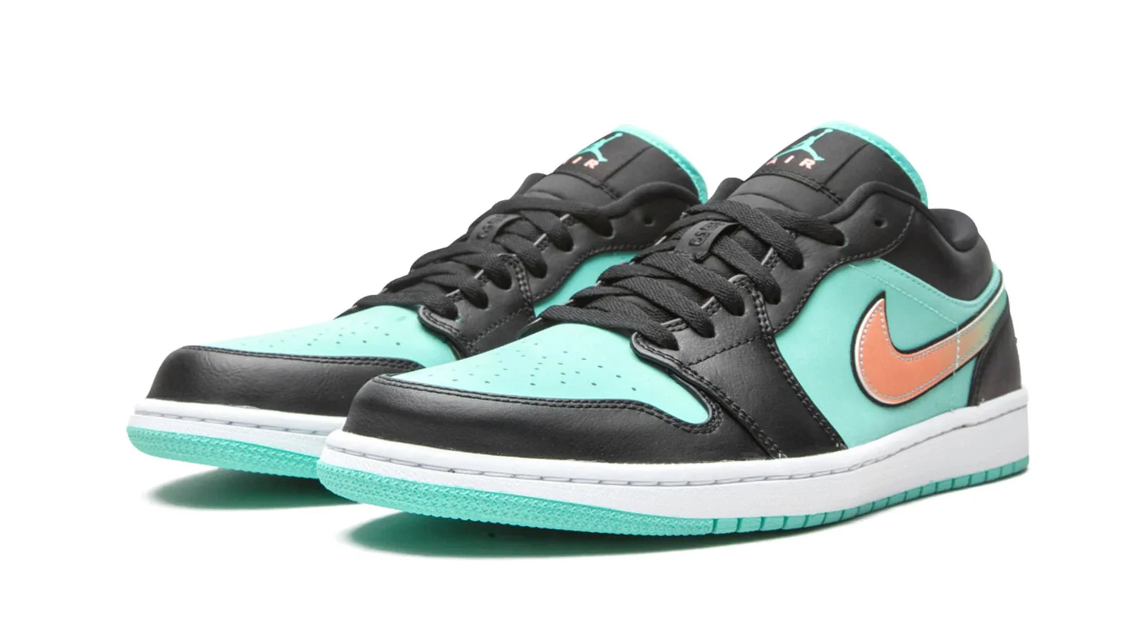 Jordan 1 Low SE