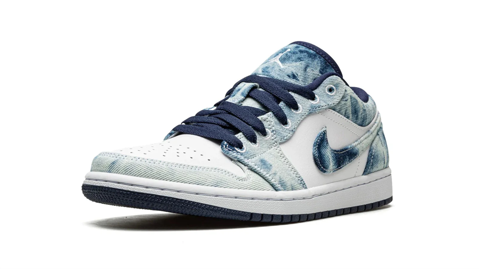 Jordan 1 Low SE