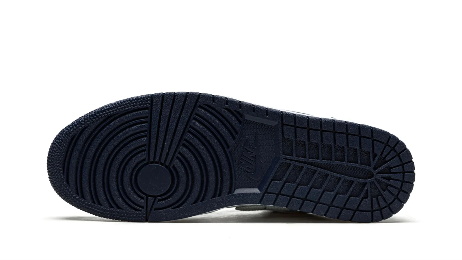 Jordan 1 Low SE