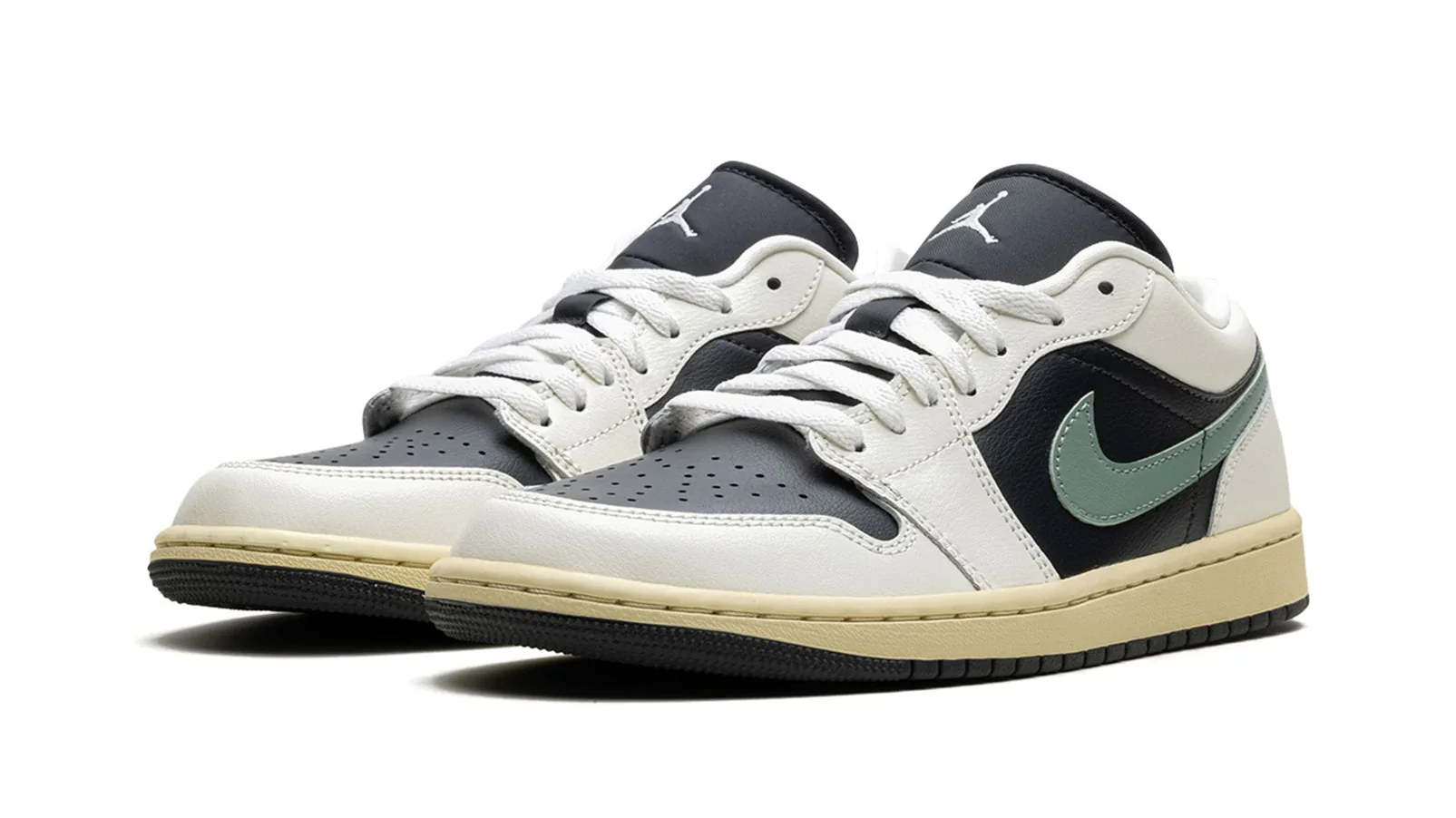 Jordan 1 Low WMNS