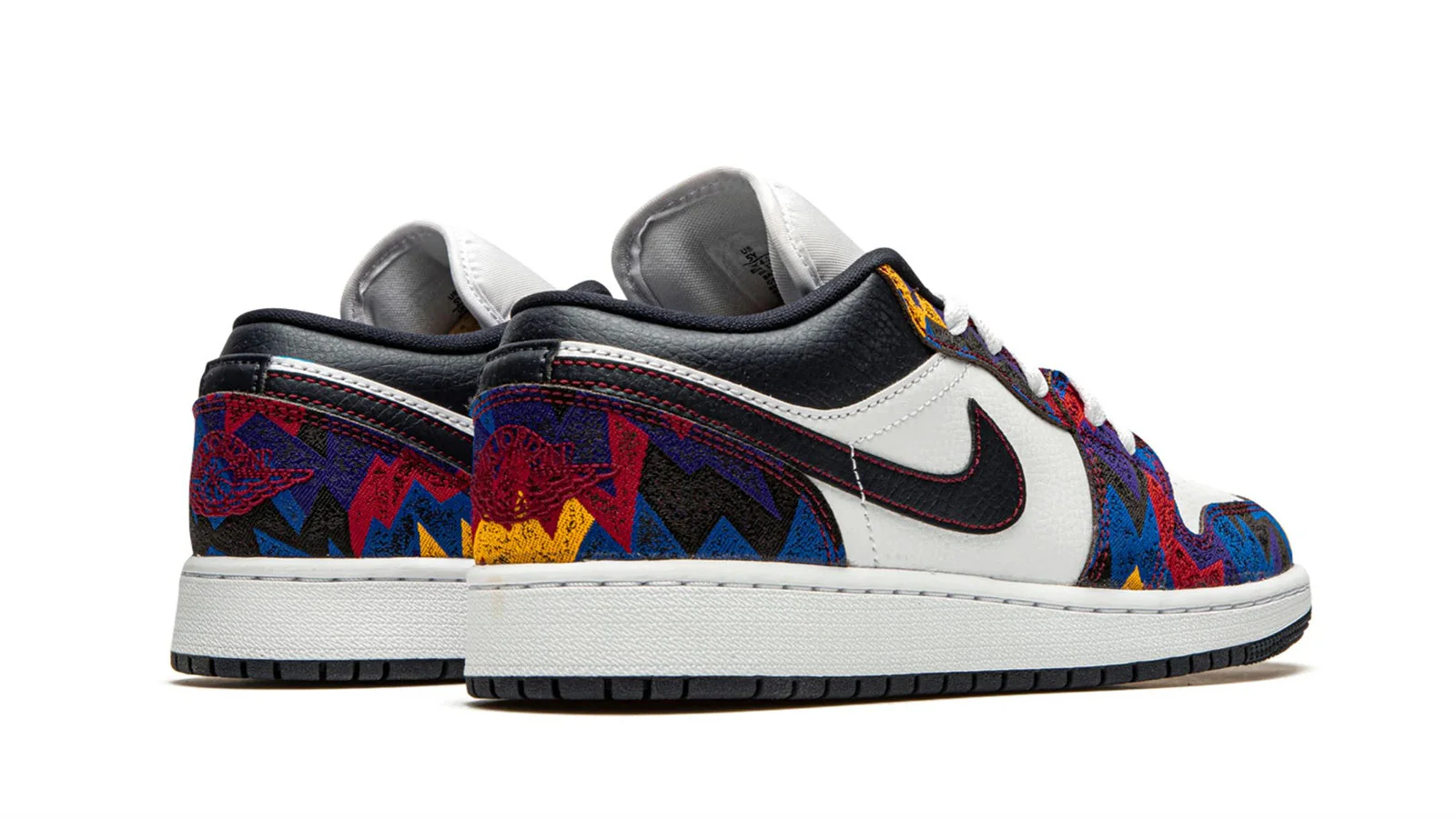 Jordan 1 Low SE