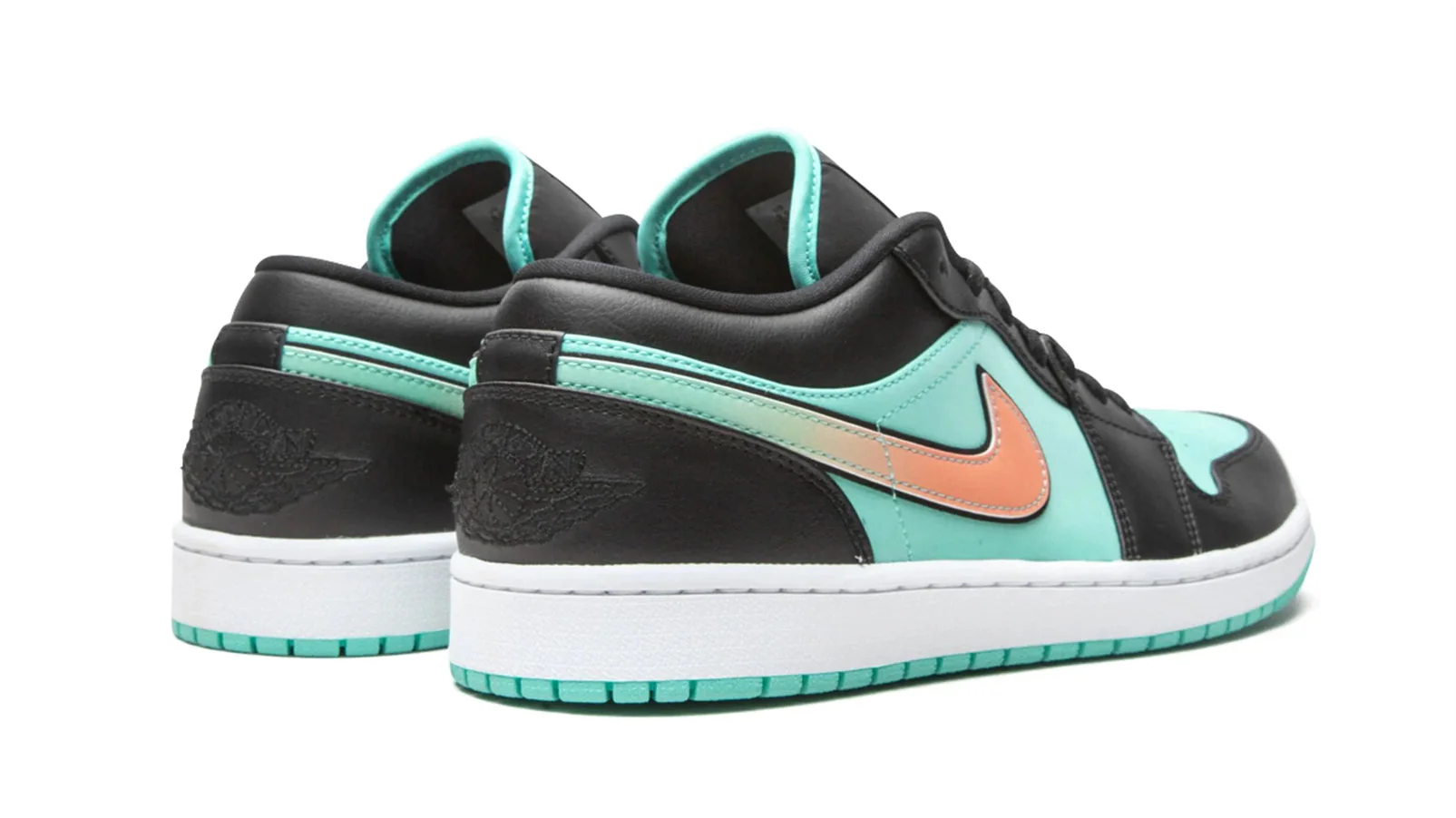 Jordan 1 Low SE
