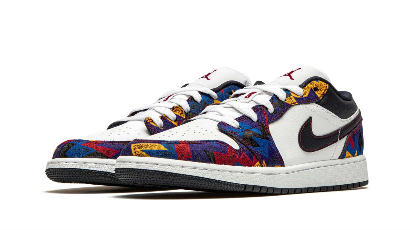Jordan 1 Low SE