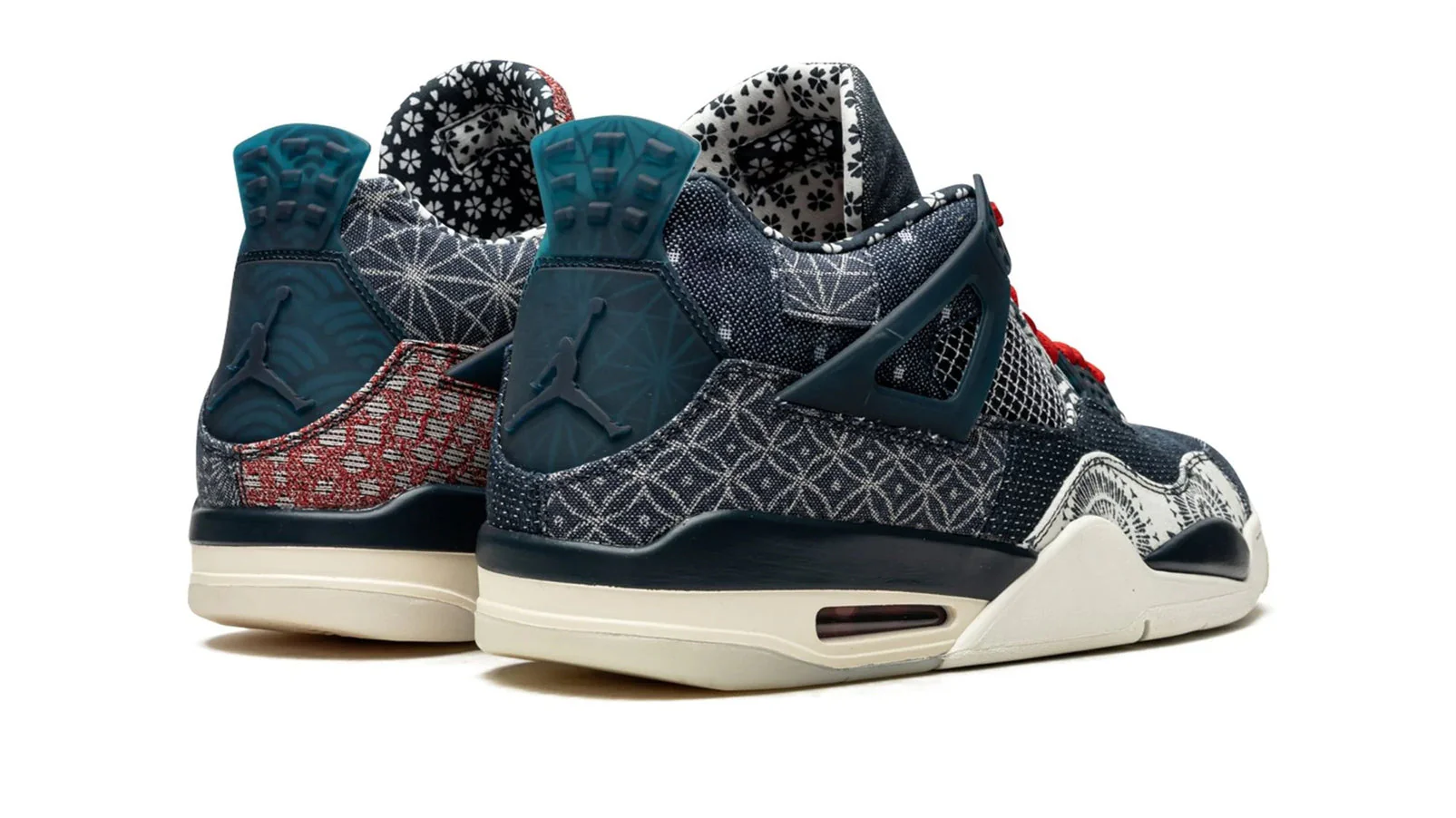 Jordan 4 Retro SE