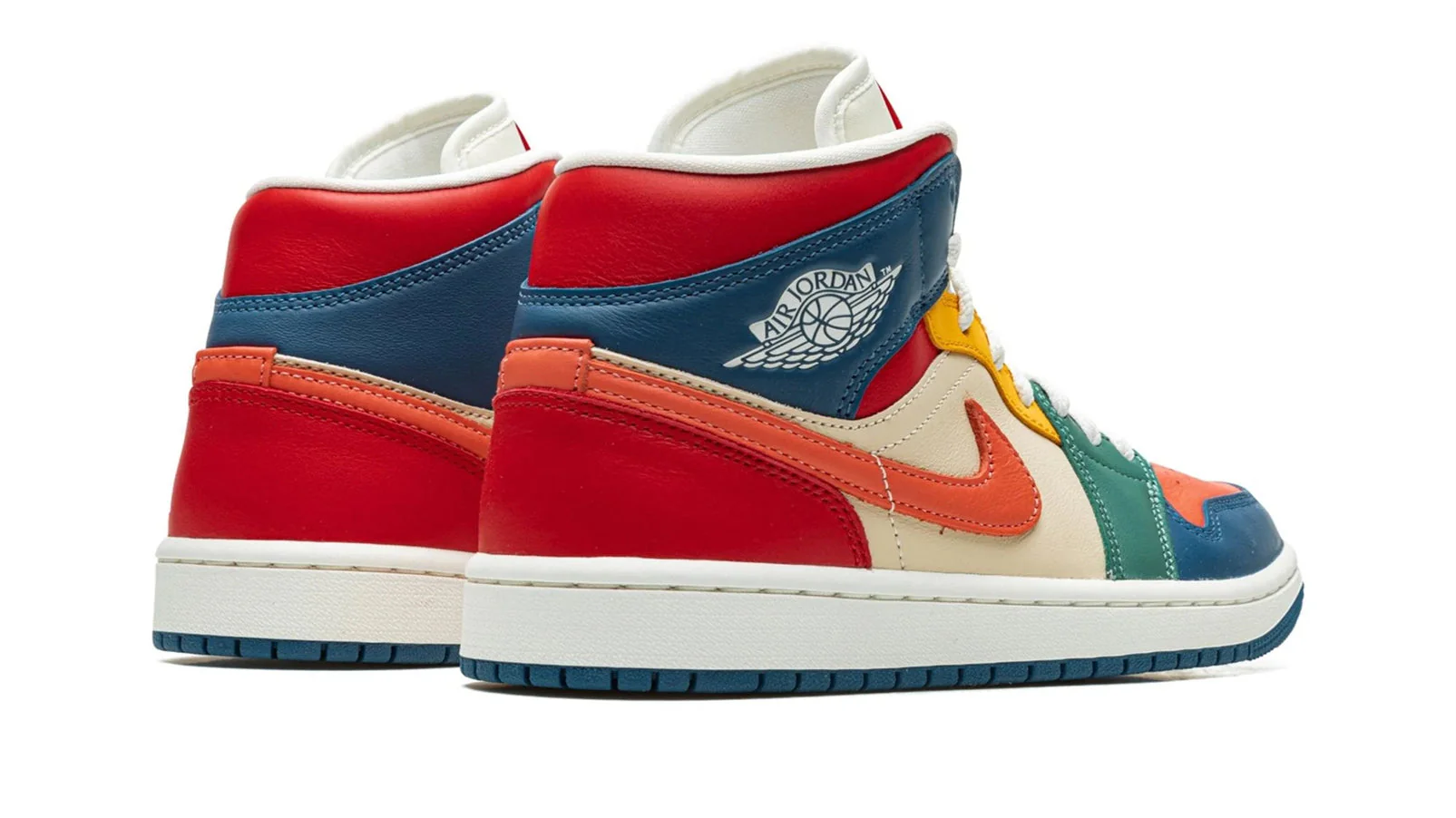 Jordan 1 MID SE WMNS