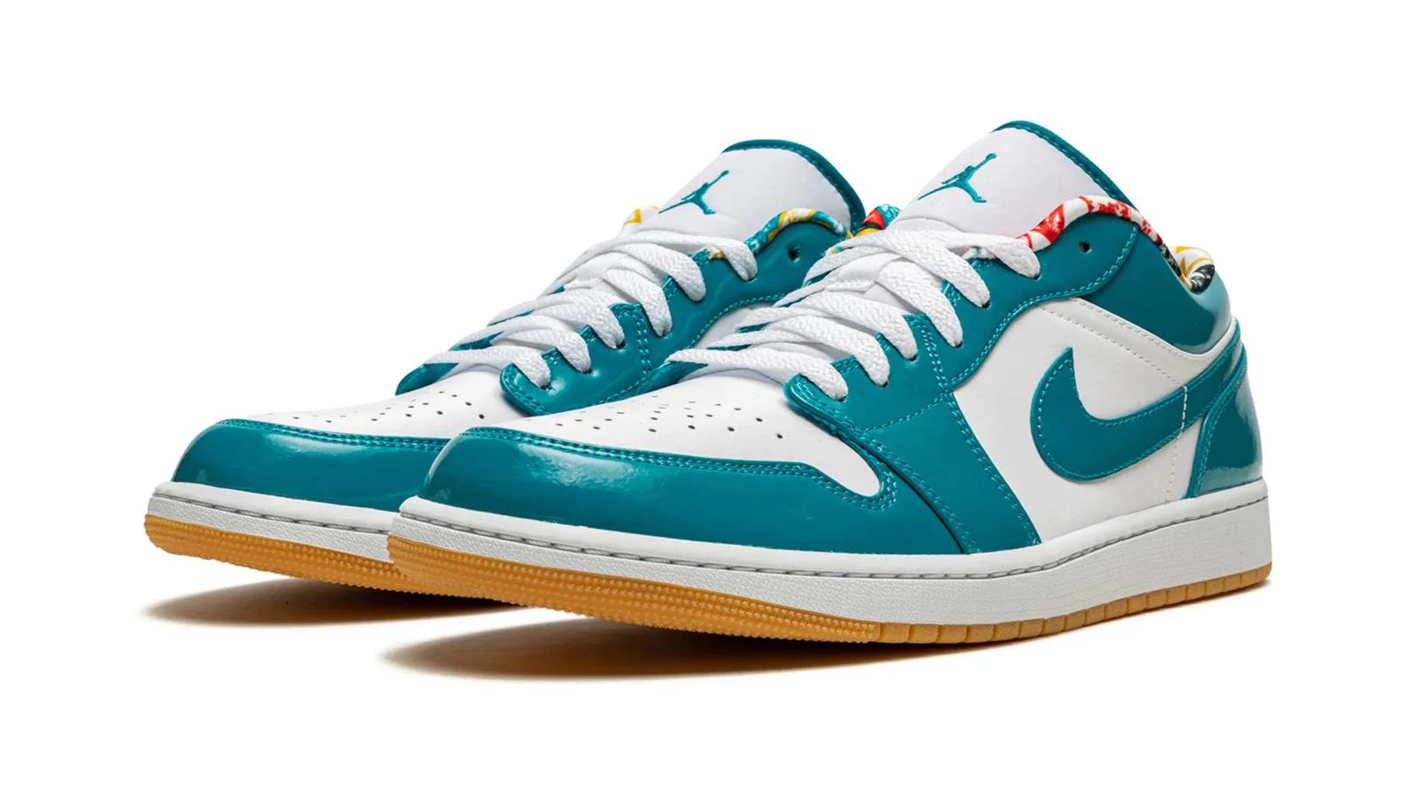 Jordan 1 Low SE