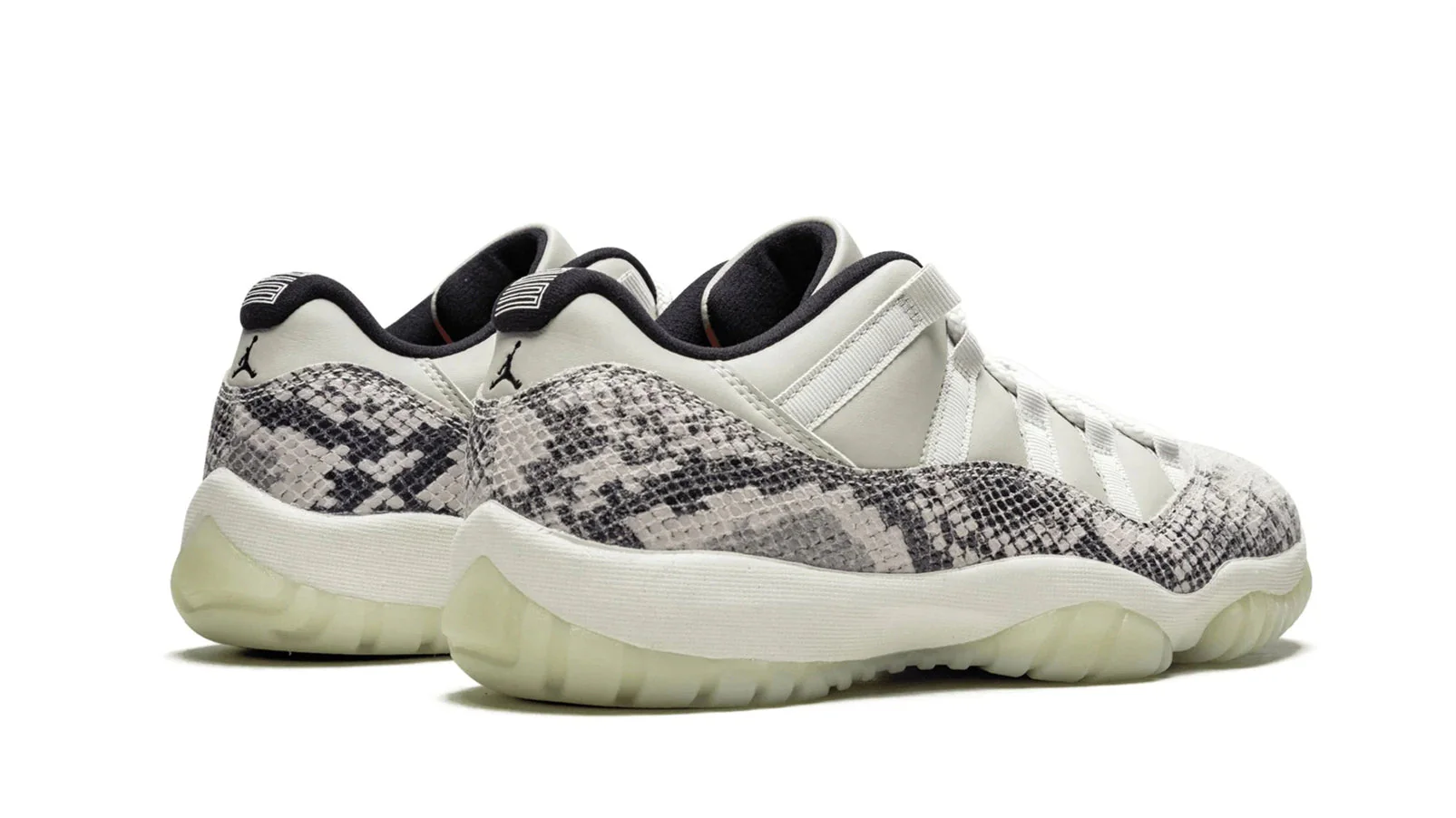 Jordan 11 Retro Low