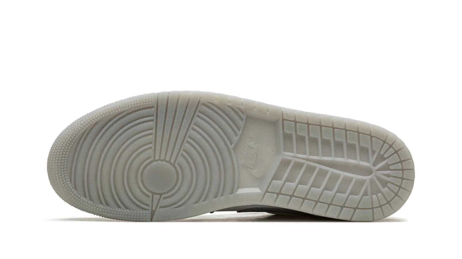Jordan 1 Low SE