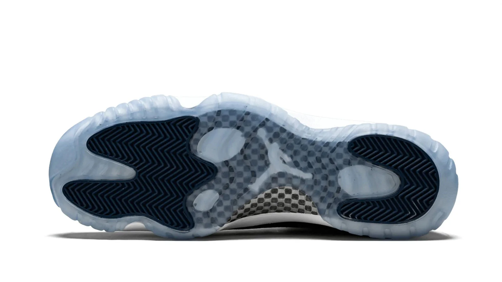 Jordan 11 Retro Low LE