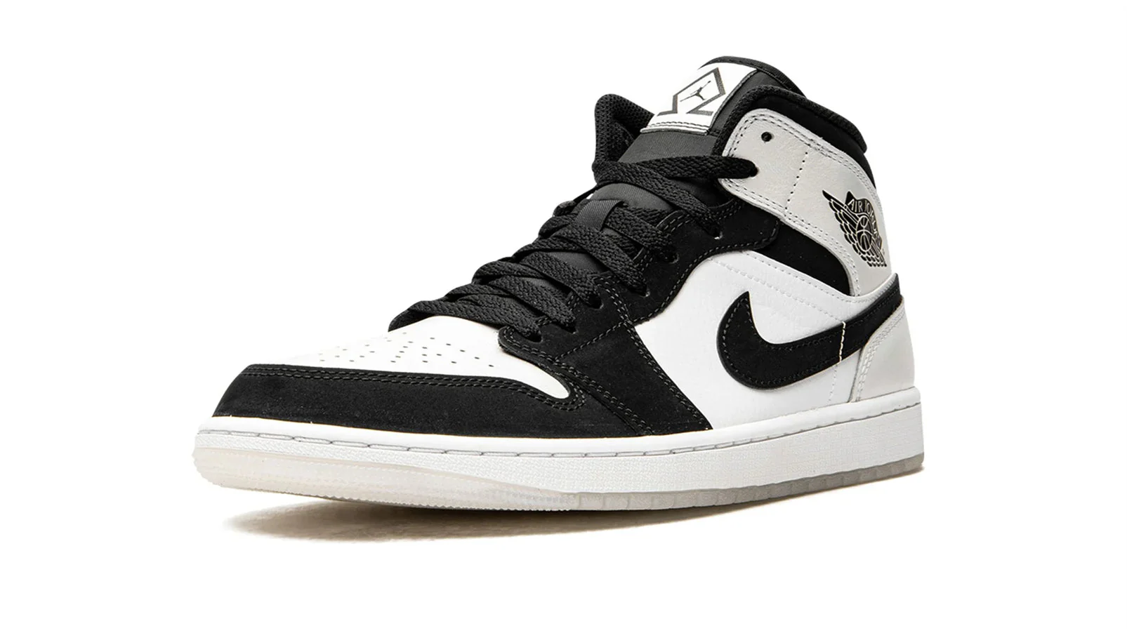Jordan 1 MID SE