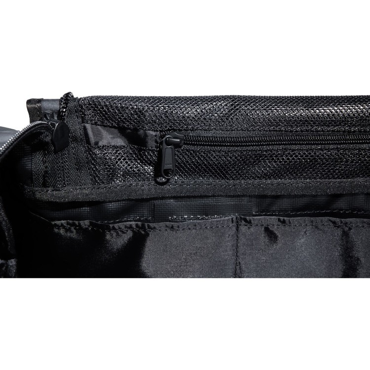 Mountain Designs Expedition 70L Duffle Black 70 L