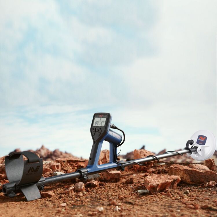 Minelab Gold Monster 1000 5" Coil Metal Detector Blue