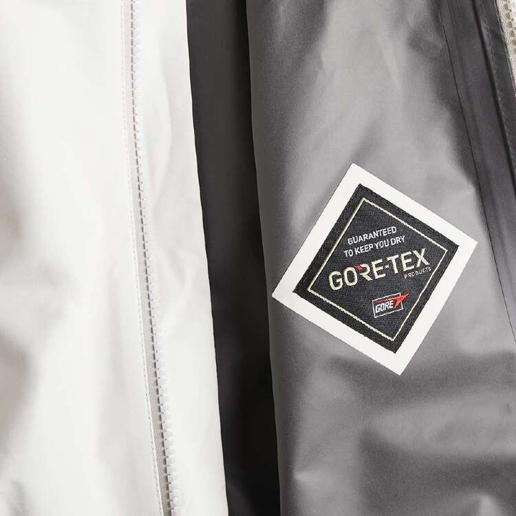 Mountain Designs Women's Wayfarer GORE-TEX Hooded Jacket Putty