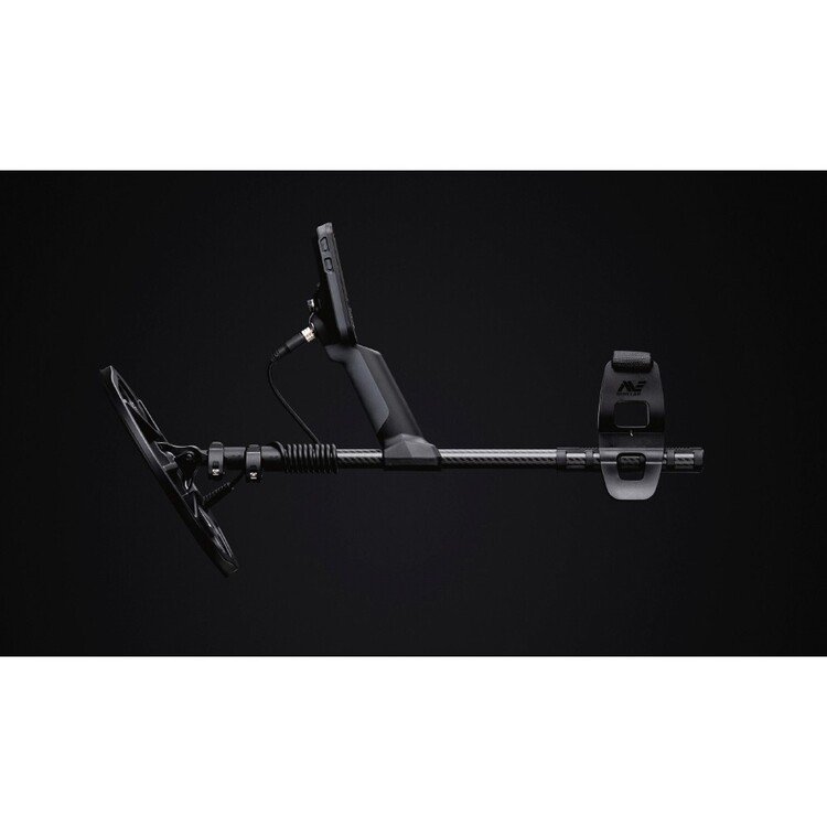 Minelab Equinox 900 Metal Detector Black