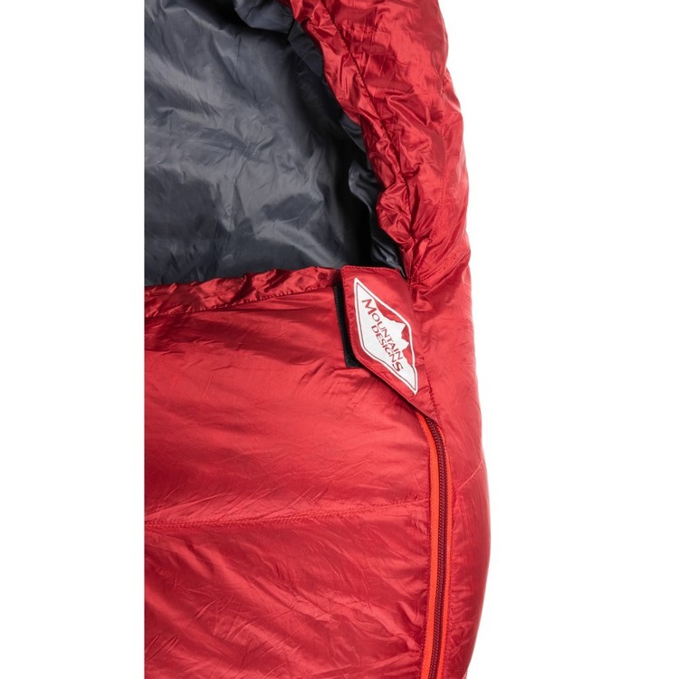 Mountain Designs Travelite 320 Sleeping Bag Red Dahlia