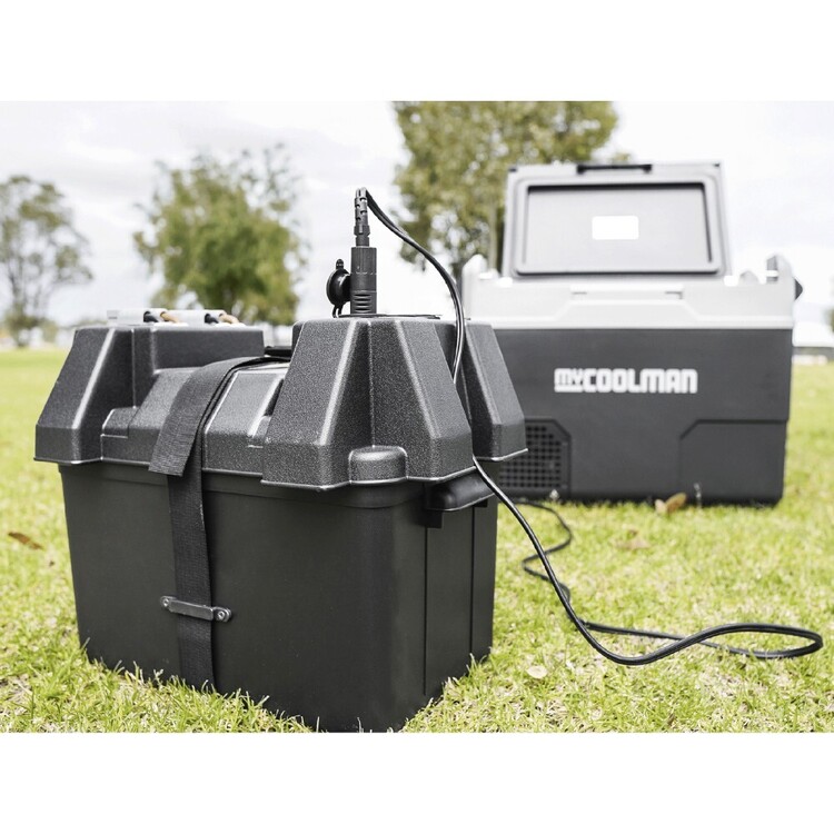 Dune 4WD Powered Battery Box with USB and 12 V Socket