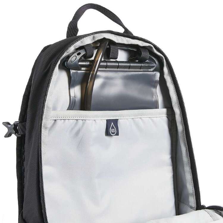 Mountain Designs Quest 20 Hydro Pack Black 20 L